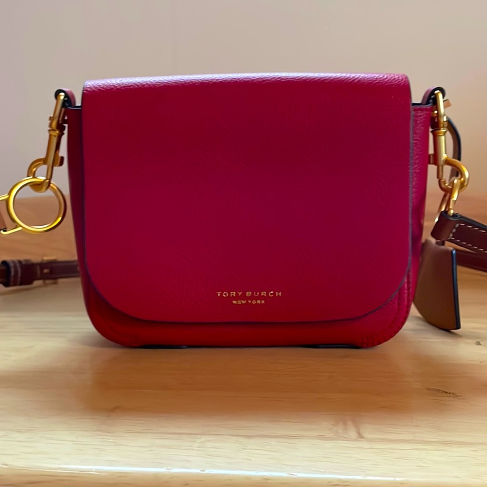 NWOT Authentic Tory Burch Red Crossbody bag